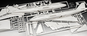 Revell 05686 Boeing 747-100 50th Anniversary 1/144 – Bild 5
