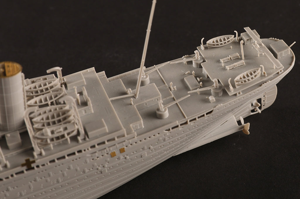 Hobby Boss 83422 HMHS Britannic 1/700 – image 19