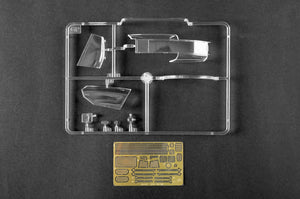 Trumpeter 05117 AH-1W Super Cobra (Turned Exhaust) 1/35