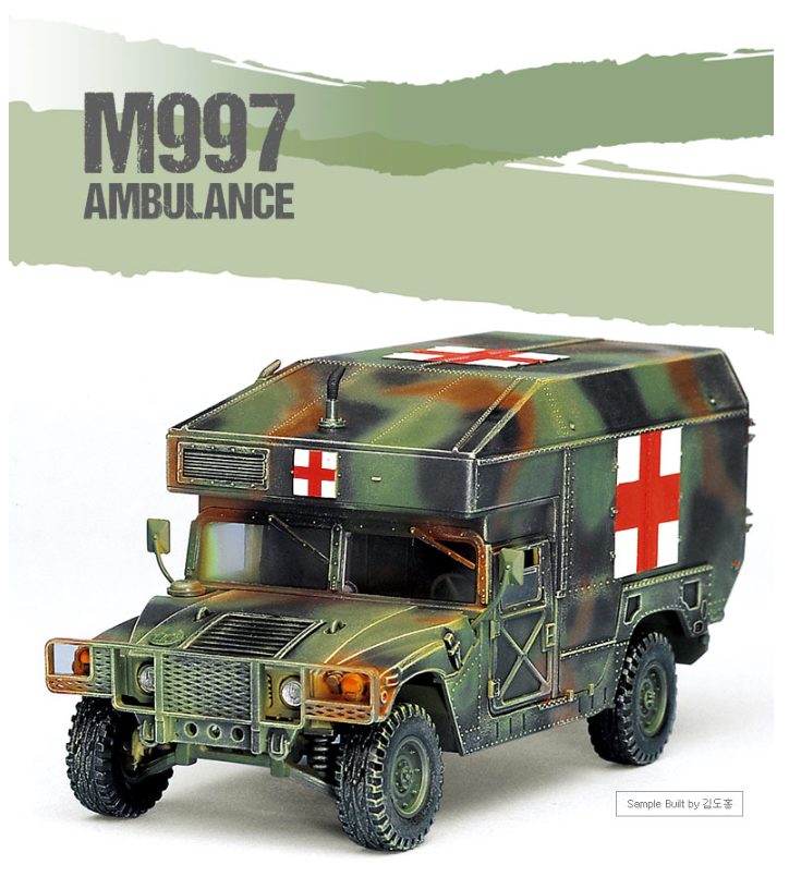 Ambulance Humvee Maxi M997 d&amp;#39;Academy 13243 au 1/35 – image 3