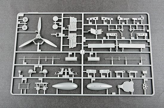 Trumpeter 02212 P-40N War Hawk 1/32 – immagine 7