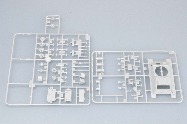 Trumpeter 07207 Soviet T-34/85 MOD.1944 1/72 – imagen 5