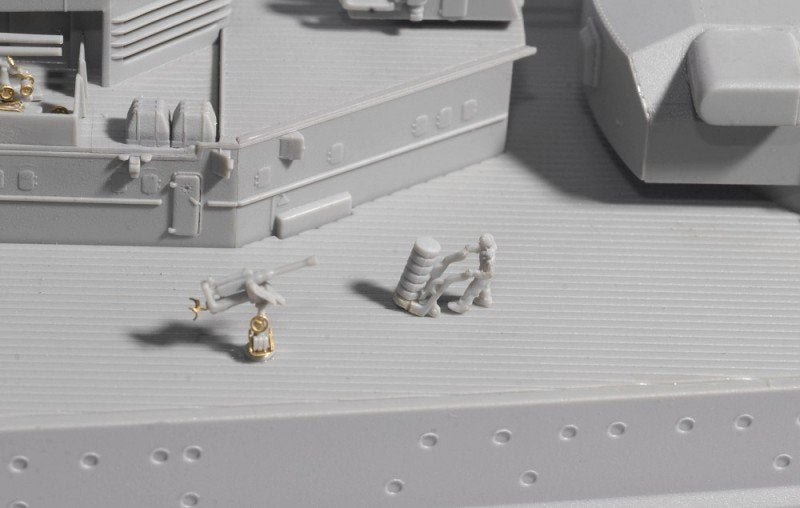 Dragon 1040 German Battleship Scharnhorst 1943 1/350 – zdjęcie 5