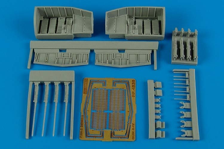 Baie de canon Aires 4535 F3H-2 Demon 1/48 Hobby boss