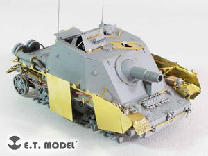 E.T. Model E35-233 WWII German Stu.Pz.IV&amp;quot;Brummbar&amp;quot; Schurzen（Mid Production) (For DRAGON Smart Kit) 1/35 – Bild 2