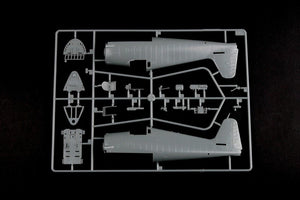 Hobby Boss 80360 British Fleet Air Arm Hellcat Mk 1 1/48 – Bild 2