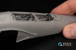 Quinta Studio QDS-48371 F-4E avec intérieur imprimé en 3D et coloré DMAS sur papier décalcomanie (Meng) (Petite version) 1/48 – image 11