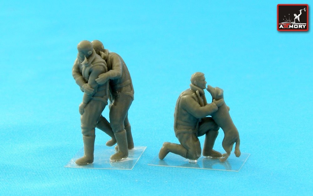 Armory Models F7224b : Maquette d&amp;#39;un membre d&amp;#39;équipage de la RAF en tenue de haute altitude pendant la Seconde Guerre mondiale – « Amis » au 1/72 – image 3