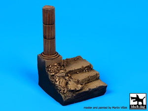 Black Dog D35039 Stairs with column base 1/35 – immagine 3
