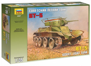 Zvezda 3507 BT-5 Soviet light tank 1/35