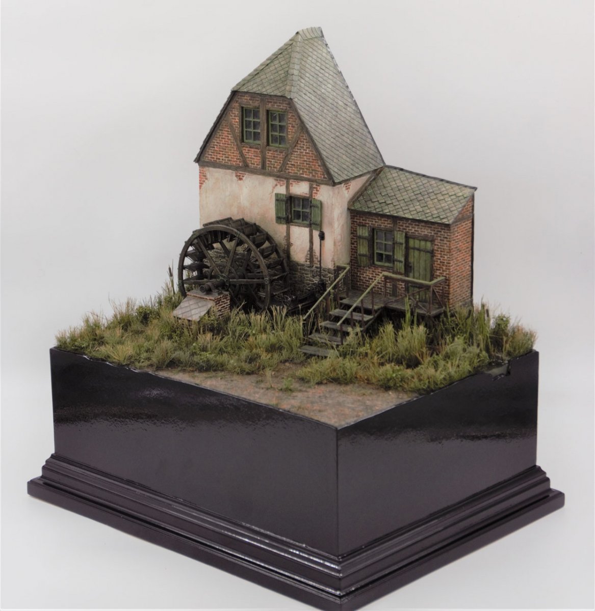 RT-Diorama 35024 Diorama-Base: Watermill 1/35 – image 7
