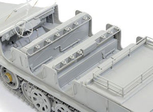 Dragon 6466 8T HALFTRACK Initial Production 1/35 – immagine 2