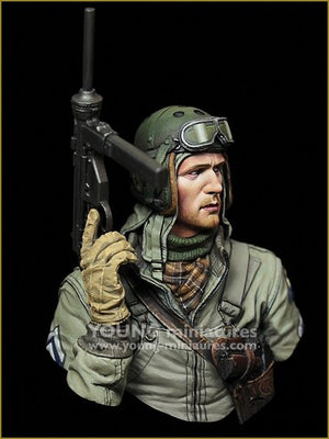Young Miniatures YM1881 US Tank Crew WWII HELL ON WHEELS 1/10 – image 7
