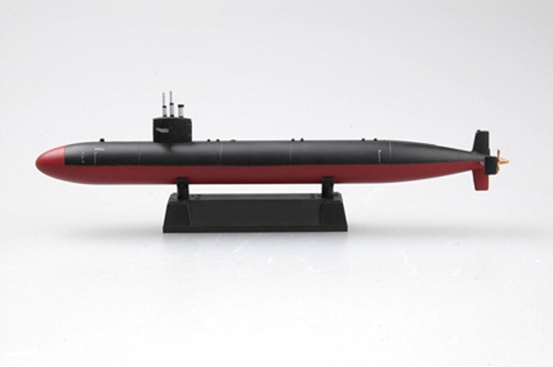 Hobby Boss 87014 USS Los Angeles SSN-688 1/700 – image 3