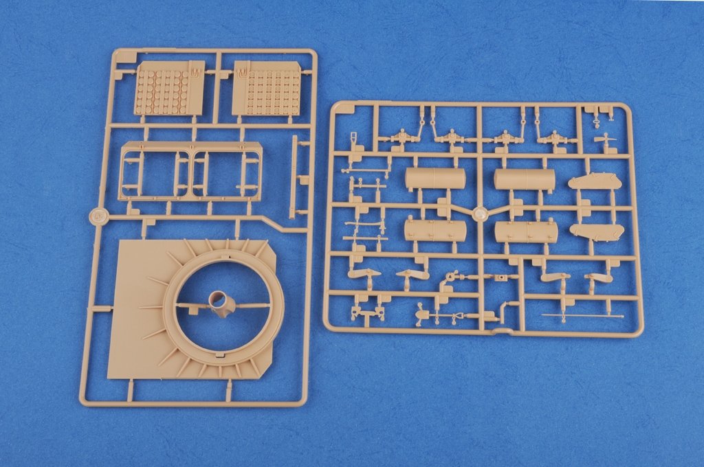 Hobby Boss 83834 French GCT 155mm AU-F1 SPH 1/35 – image 9