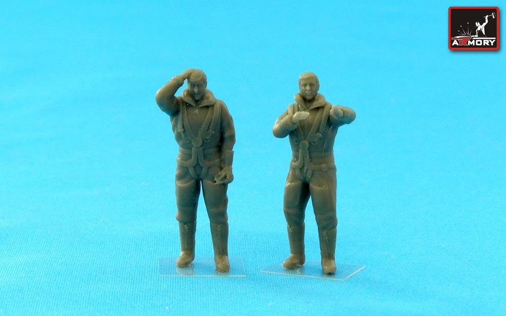 Armory Models F7224a : Équipage de la RAF en tenue de haute altitude pendant la Seconde Guerre mondiale – « Histoires de vol » 1/72 – image 3
