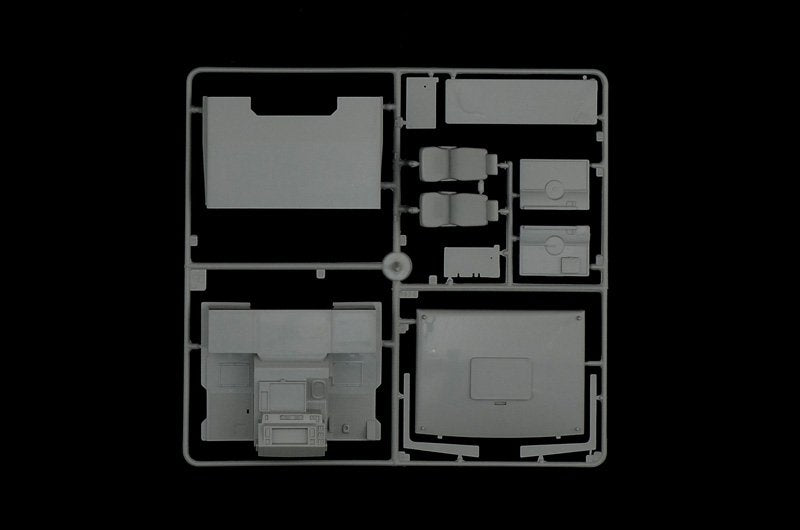 Italeri 3893 VOLVO F16 REEFER TRUCK 1/24 – Bild 10