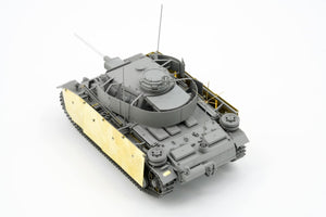 Border Model BT-048 Pz.Bef.Wg.III Ausf.K 2in1 w/Schürzen 1/35 – Bild 13