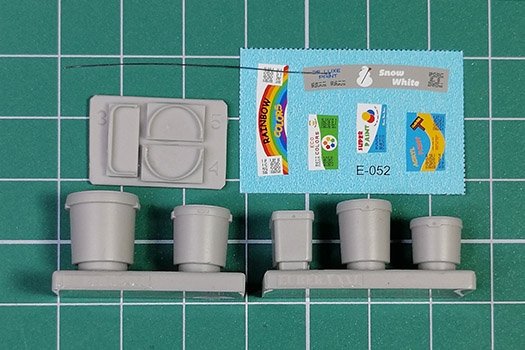 EUREKA XXL E-052 Plastic containers for paint 1/35 – Bild 3