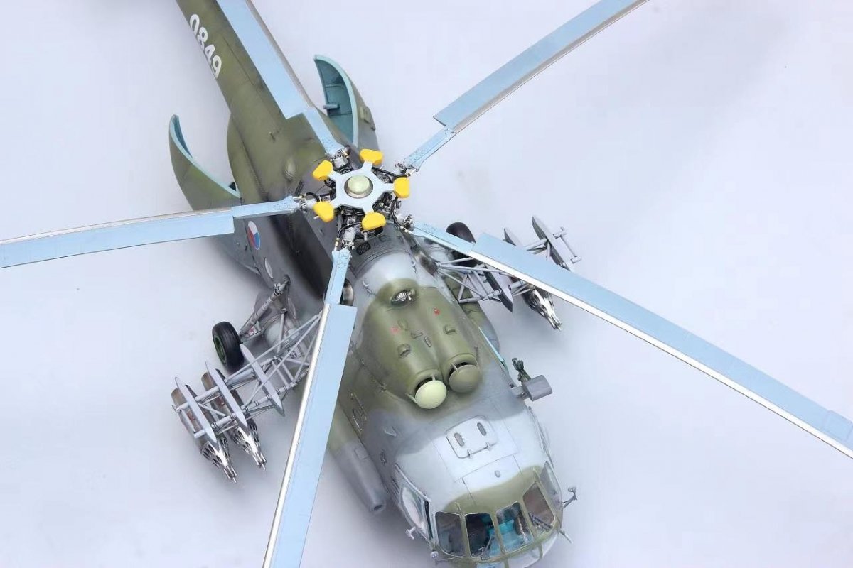 AMK 88010 Mi-17 Hip Early 1/48 – zdjęcie 17