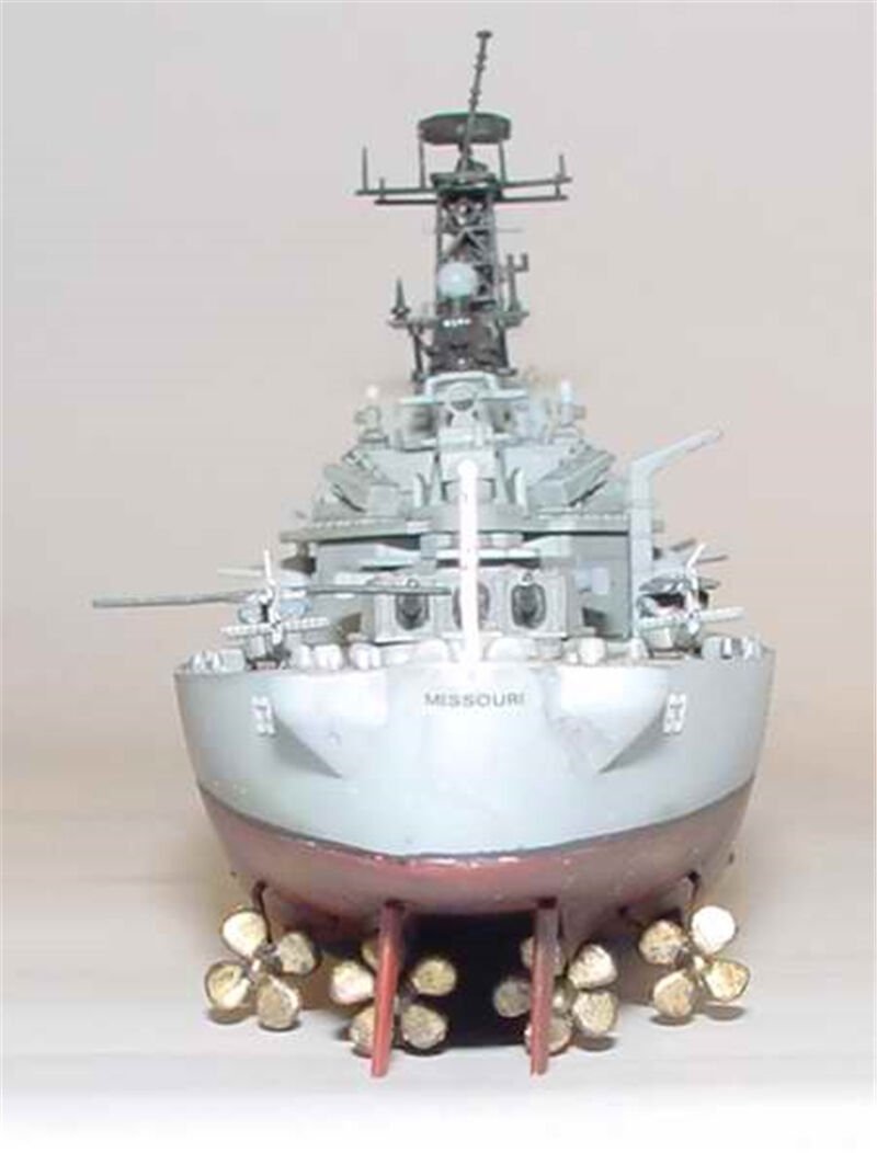 Trumpeter 05705 US Battleship BB-63 Missouri 1991Modern 1/700 – immagine 3