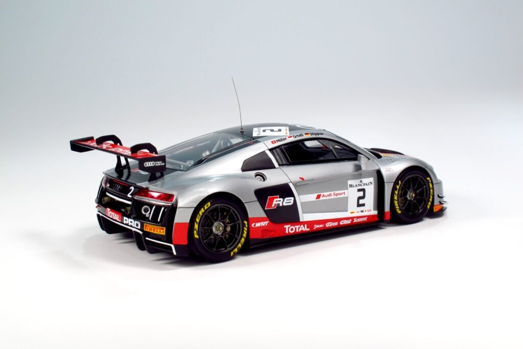 NuNu PN24004 Audi R8 LMS GT3 SPA 24 Hours 2015 1/24 – imagen 4