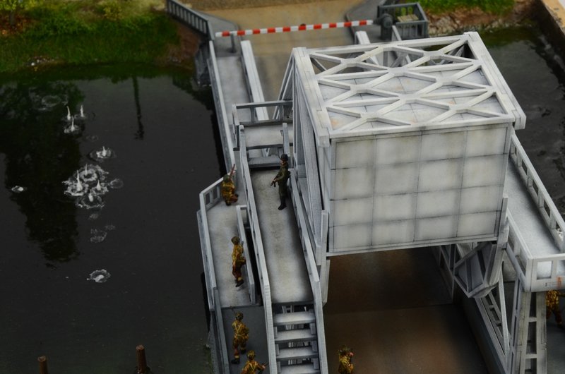 Italeri 6194 PEGASUS BRIDGE - D.Day 75Ann.1944-2019 - BATTLE SET 1/72 – image 11