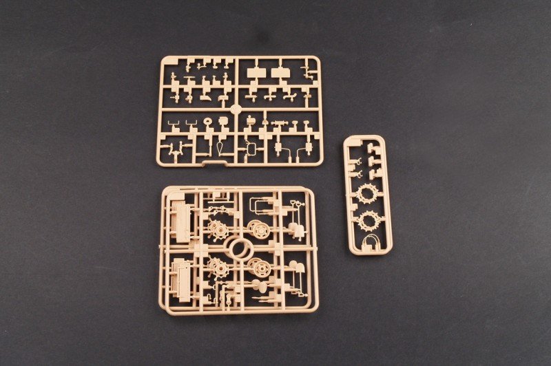 Hobby Boss 82475 Swedish CV90-40C IFV /W Additional All-round Armour 1/35 – immagine 9