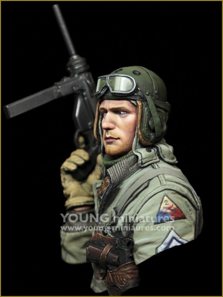 Young Miniatures YM1881 US Tank Crew WWII HELL ON WHEELS 1/10 – image 3
