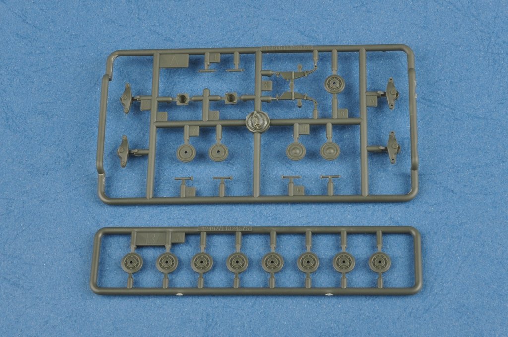 Hobby Boss 82497 Soviet T-26 Light Infantry Tank Mod.1938 1/35 – immagine 9