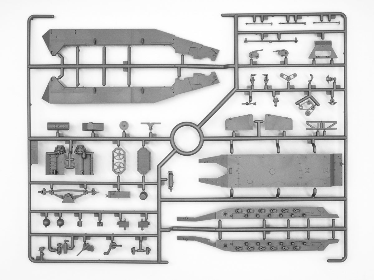 ICM 35105 Beobachtungspanzerwagen Sd.Kfz.251/18 Ausf.A WWII German Observation Vehicle with crew 1/35 – imagen 12