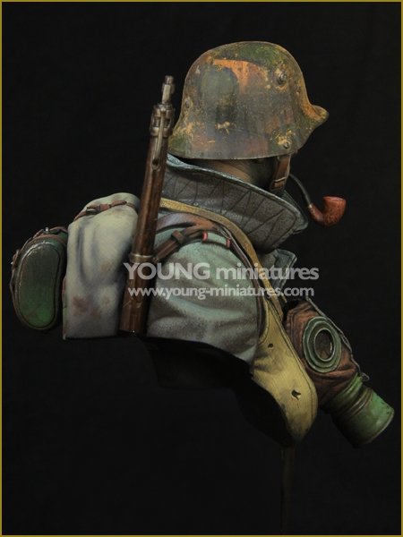 Young Miniatures YM1857 GERMAN STORMTROOPER WWI 1/10 – image 6
