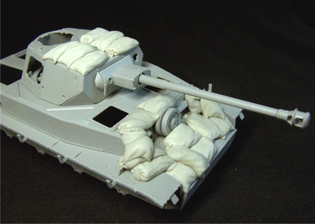 Panzer Art RE35-104 Sand armor for Pz IV F/G (North Africa) 1/35 – immagine 3