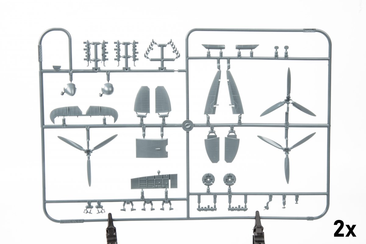 Eduard 11157 SPITFIRE STORY: Southern Star DUAL COMBO 1/48 – image 11