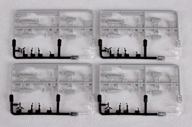 Trumpeter 05609 USS TICONDEROGA CV-14 1/350 – immagine 12