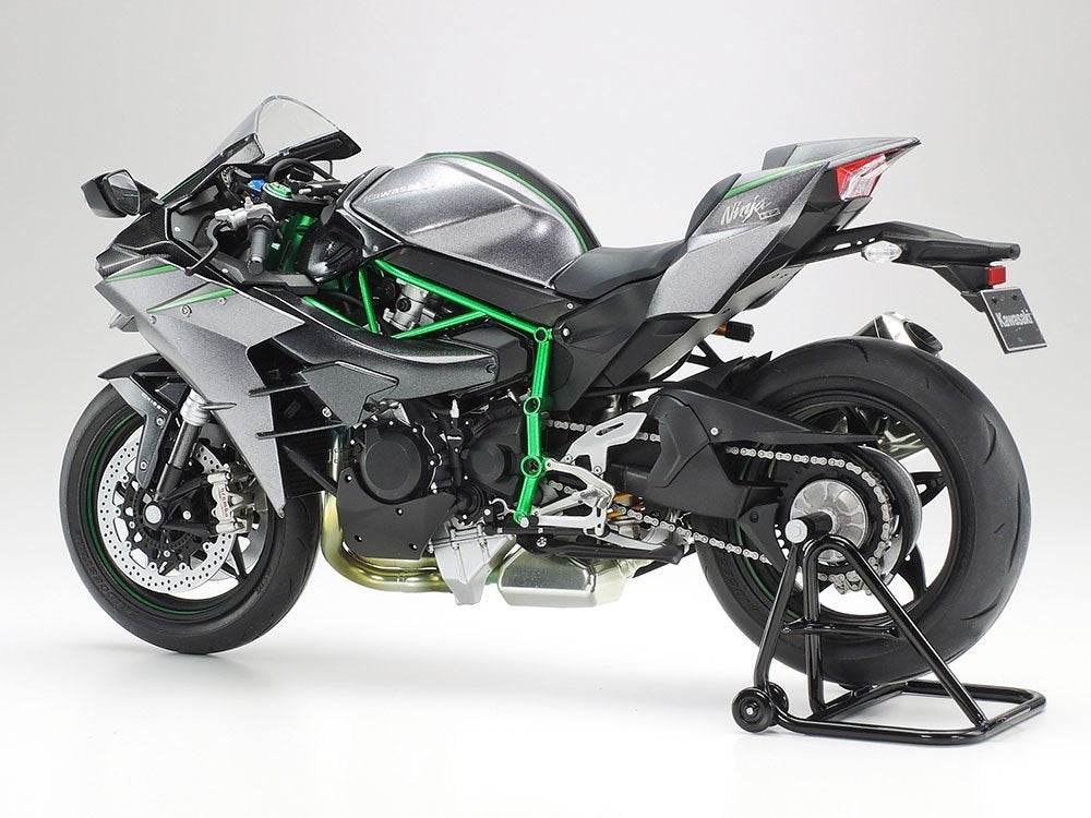 Tamiya 14136 Kawasaki Ninja H2 Carbon 1/12 – imagen 2