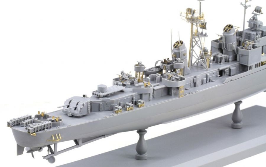 Dragon 1045 USS Frank Knox DD-742 (1/350) – image 6