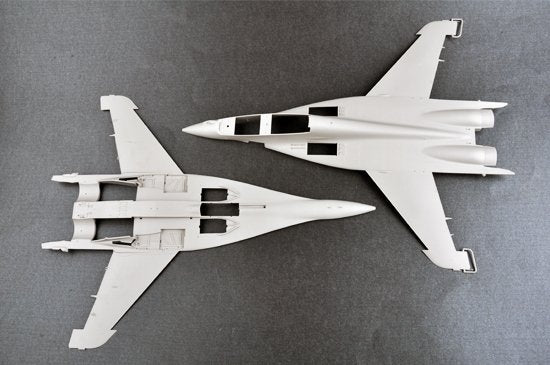 Trumpeter 03226 Russian MIG-29UB Fulcrum 1/32 – imagen 9