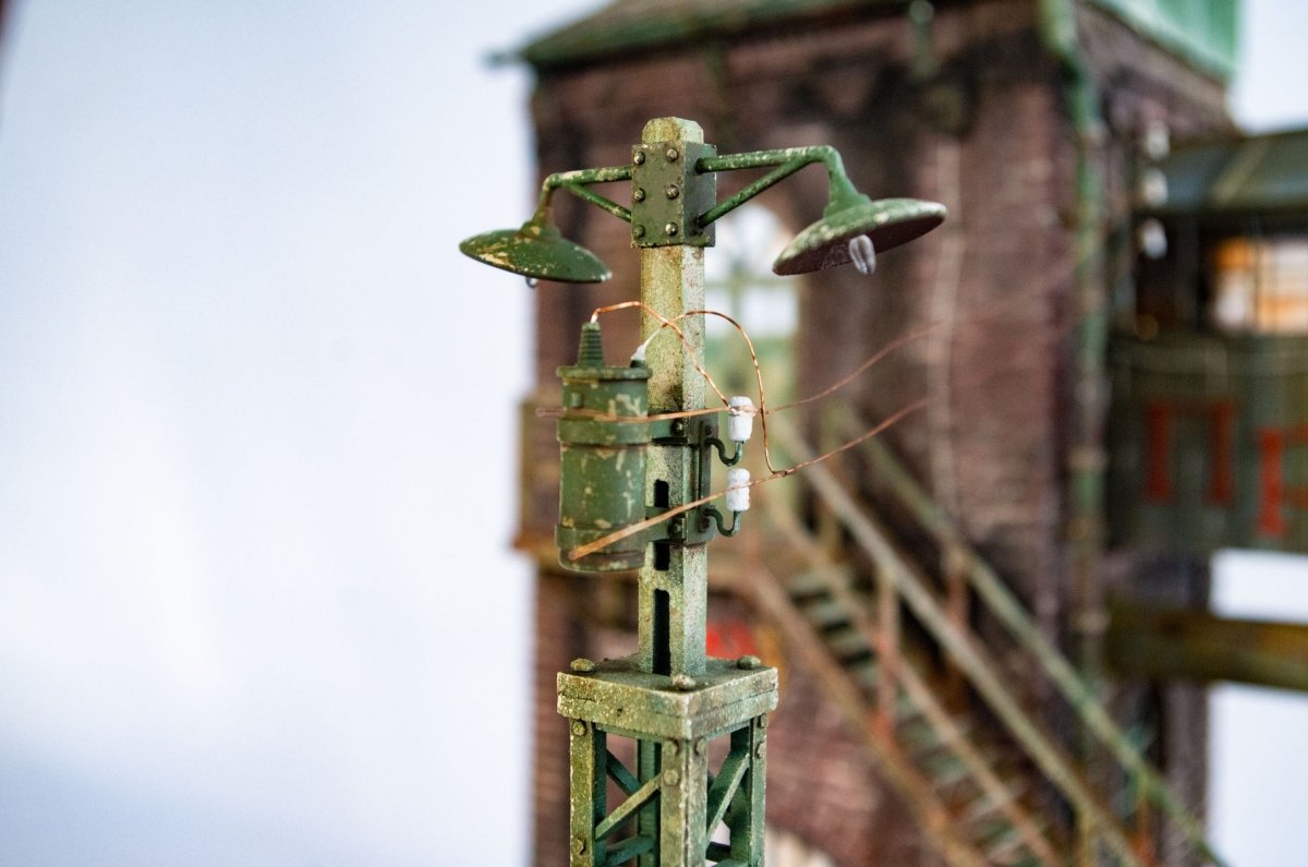 RT-Diorama 35305 Diorama-Base: Gun Factory &amp;quot;Barrikaden&amp;quot; 1/35 – Bild 9