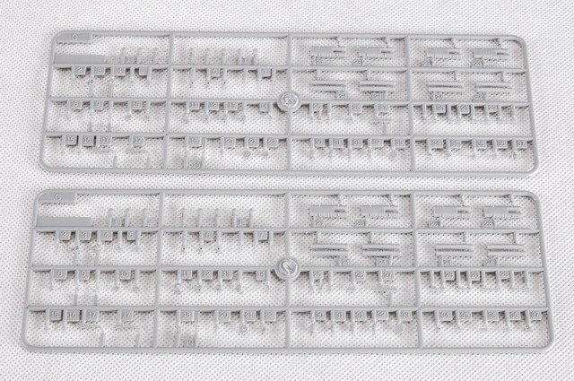 Trumpeter 05720 Russian Navy Slava Class Cruiser Moskva 1/700 – immagine 7