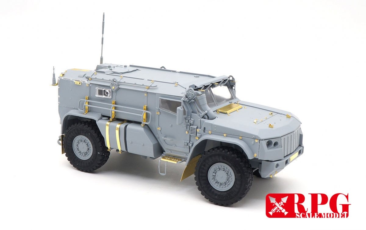 RPG Model 35021 KAMAZ K-4386 Typhoon-VDV Mine-Protected Armoured Vehicle Early Typ 1/35 – Bild 6