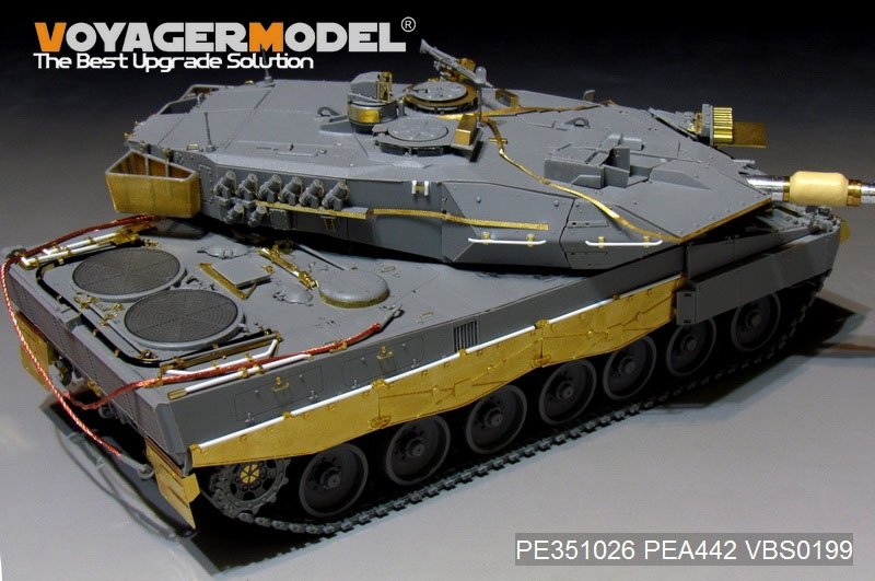 Voyager Model PE351026 Modern German Leopard 2A6 Basic For Border BT-002 1/35 – Bild 11