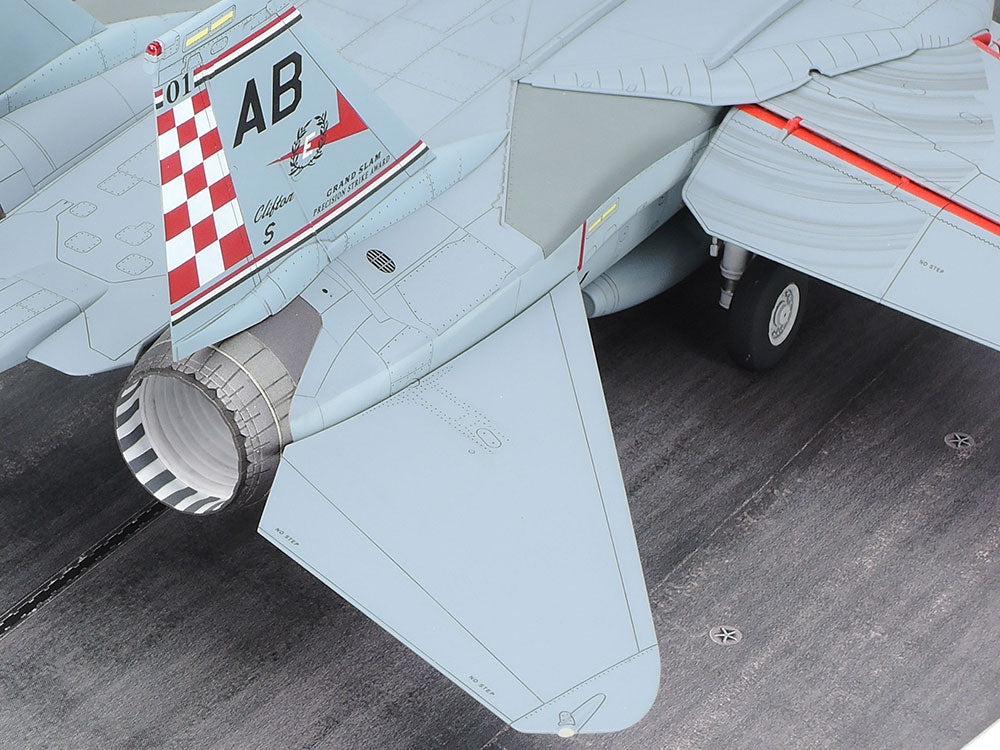 Tamiya 61122 Grumman F-14A Tomcat (Late Model) Carrier Launch Set 1/48 – image 26