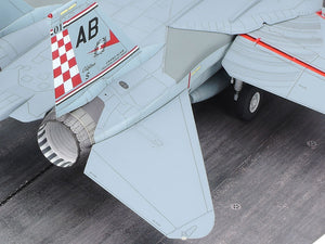 Tamiya 61122 Grumman F-14A Tomcat (Late Model) Carrier Launch Set 1/48 – image 26