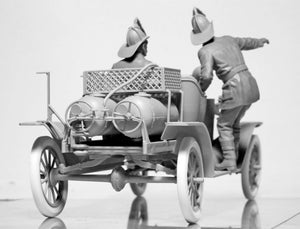 ICM 24017 Model T 1914 Fire Truck with Crew 1/24 – Bild 11