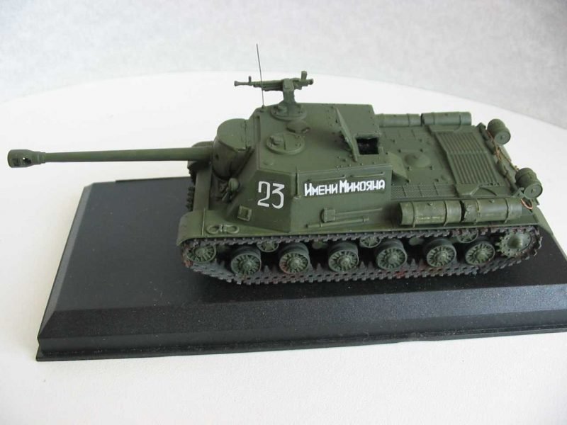 PST 72006 Self-propelled assault gun ISU-122S 1/72 – immagine 4