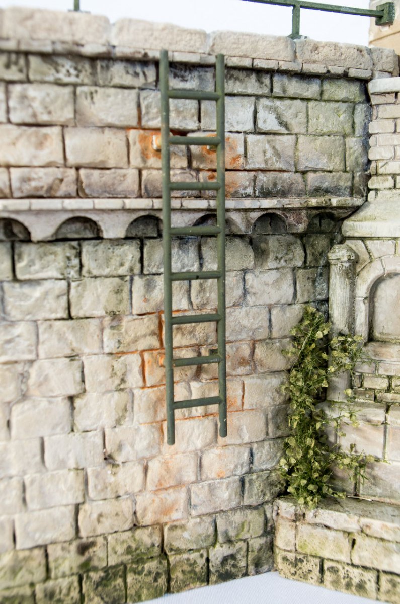 RT-Diorama 35016 Embankment wall (4pcs) 1/35 – immagine 3