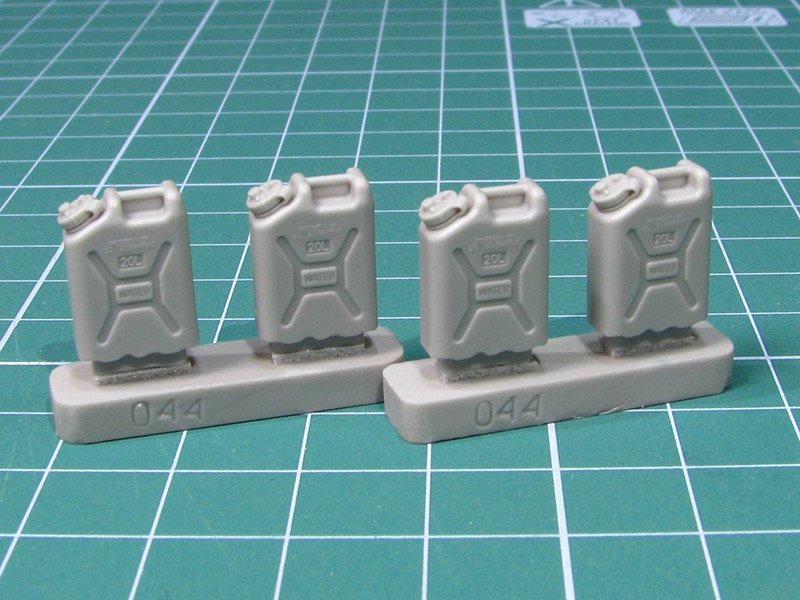 EUREKA XXL E-044 US Military Water Canisters 1/35 – immagine 7