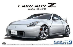 Aoshima 05848 Nissan Z33 Fairlady Z Version Nismo &amp;#39;07 1/24