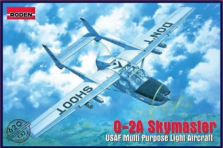 Roden 620 O-2A Skymaster USAF Multi Purpose Light Aircraft 1/32